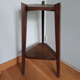 Tripod harness plant holder