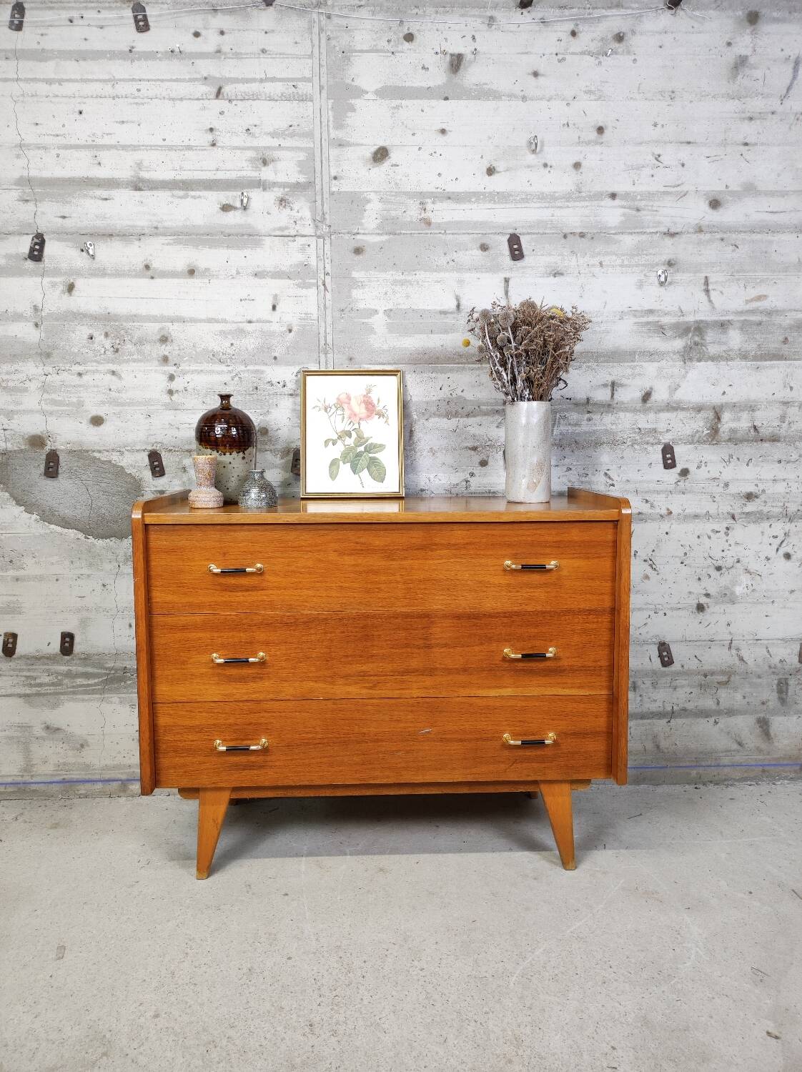 Commode vintage