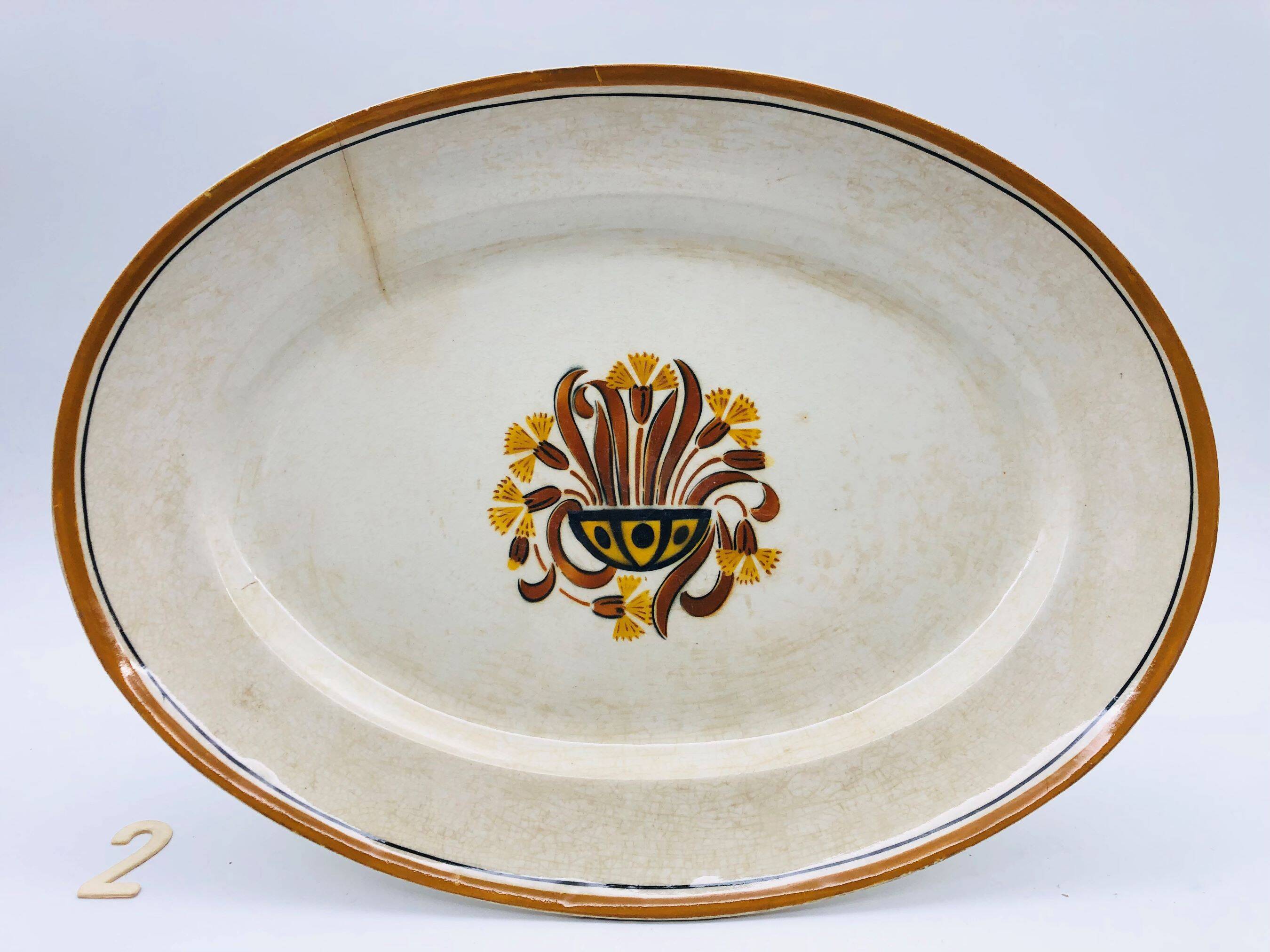 Set of 2 oval dishes, Creil and Montereau – Carnation model.