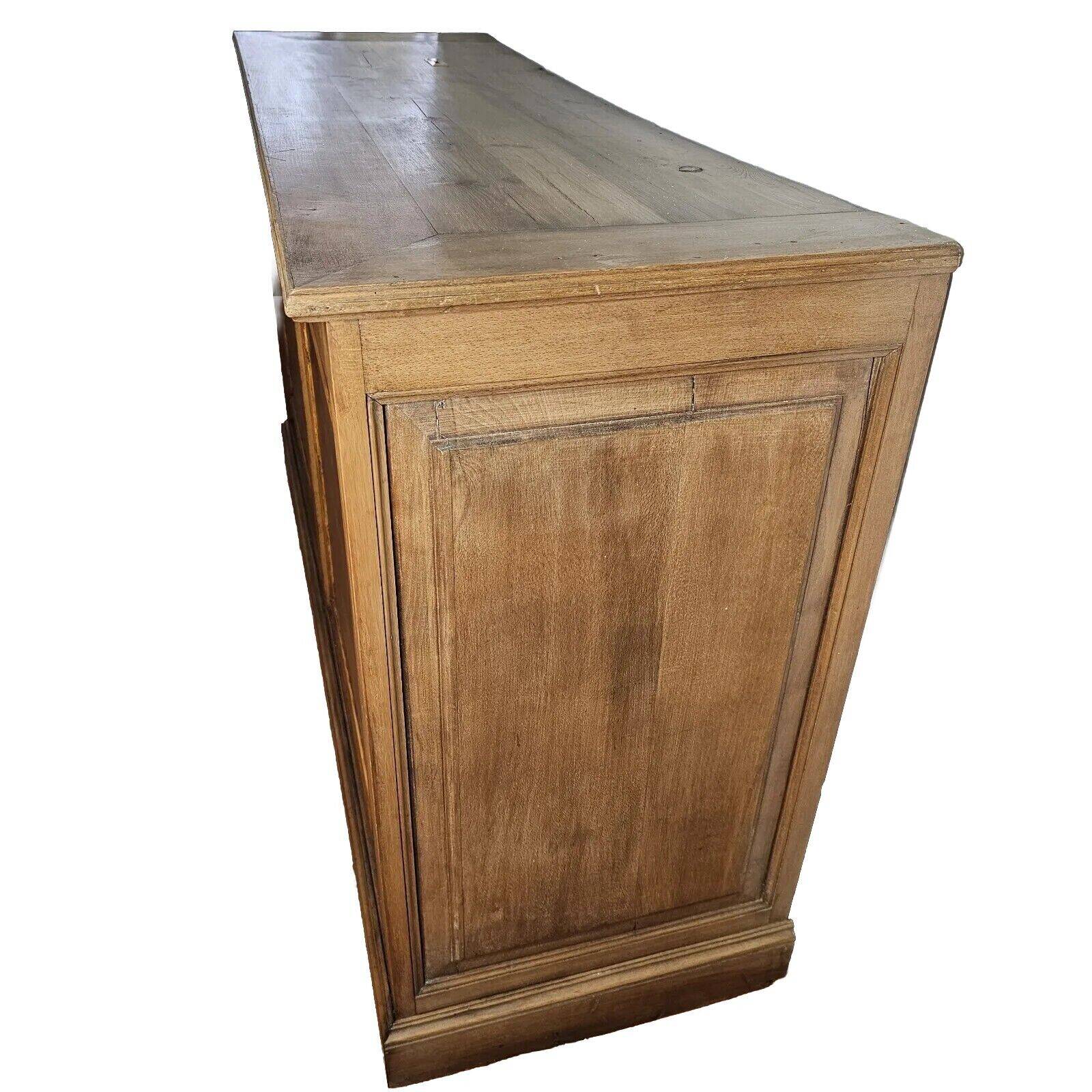 Beech coffee counter