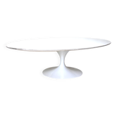 Coffee table by Eero Saarinen for Knoll