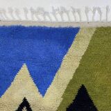 Handmade natural wool rug size 150 x 250 cm