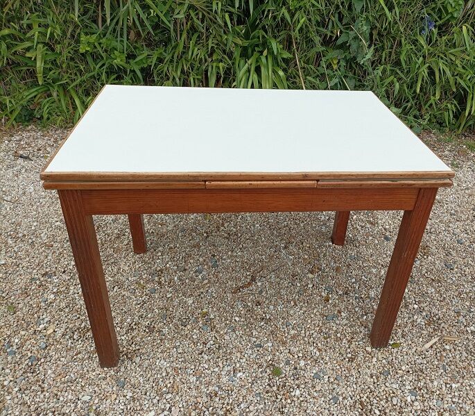 Table en bois massif