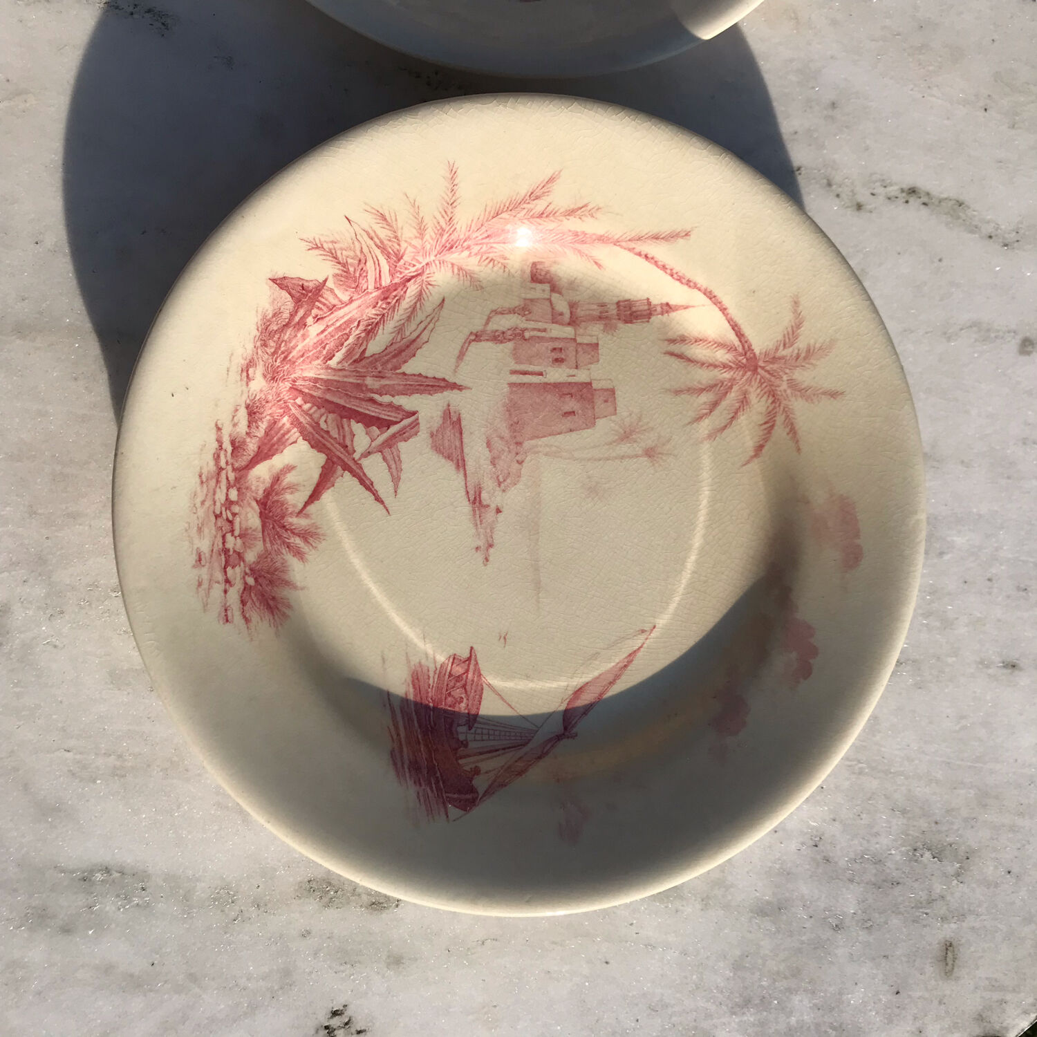 6 flat plates seen from oriental pink Shabby