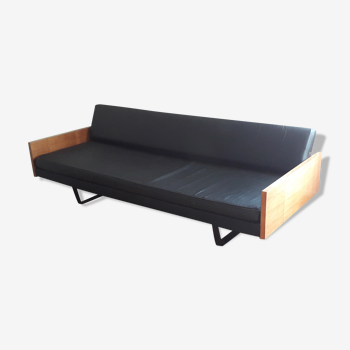 Robin Day sofa