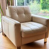 3/4 seater leather sofa + armchair – very good condition – value 3,261 euros
