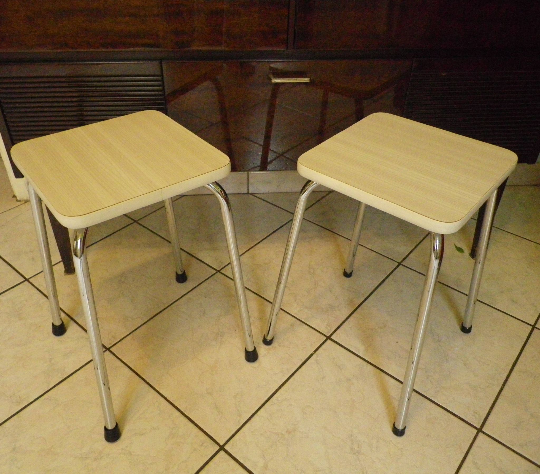 2 Scandinavian Style Stools in Formica and Chrome Steel, 1950s-60s