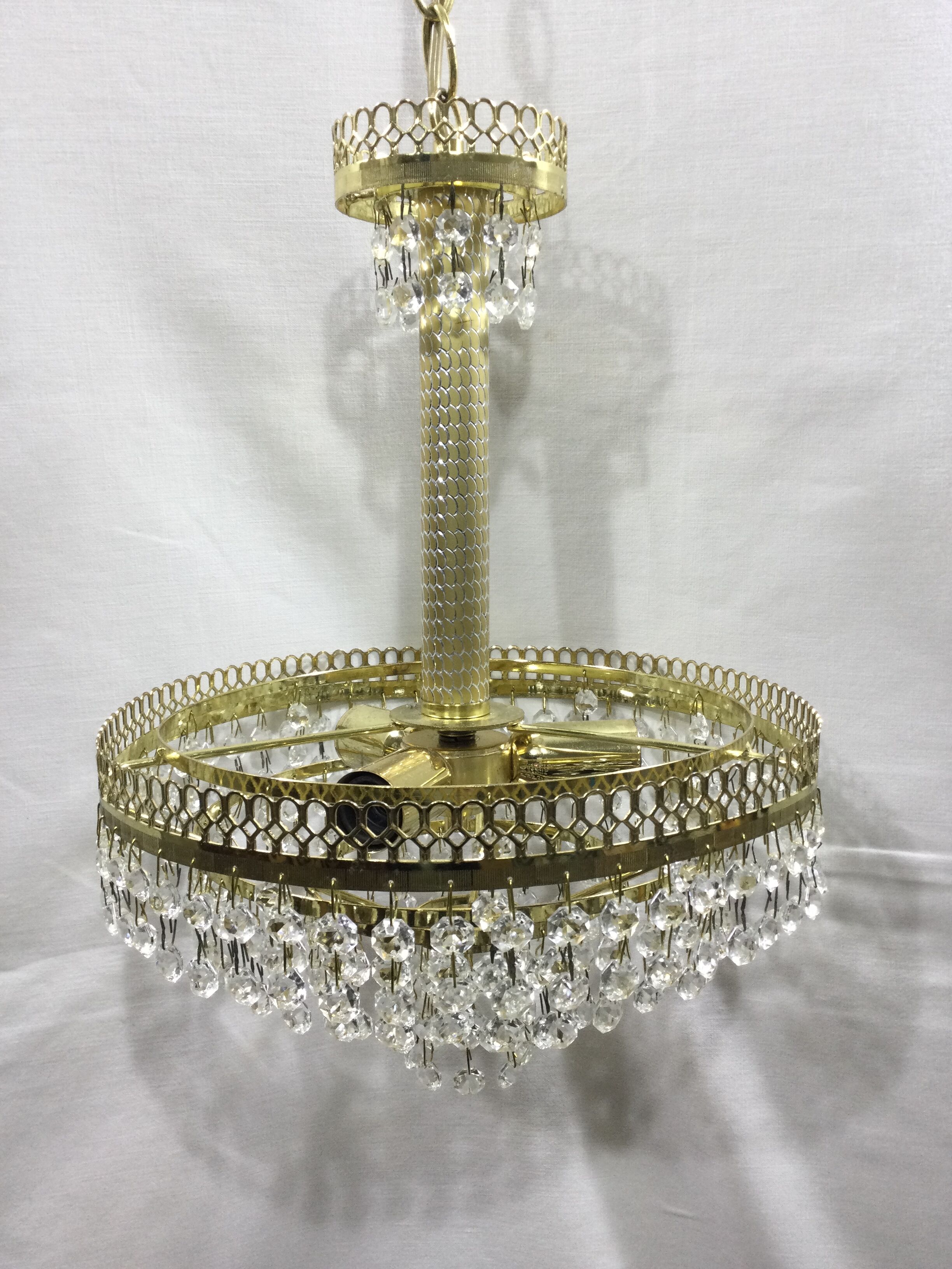 Round luster 3 stamped lights