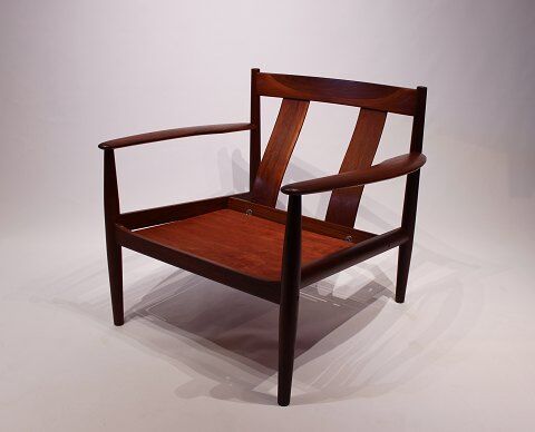 Armchair model 118 by Grete Jalk