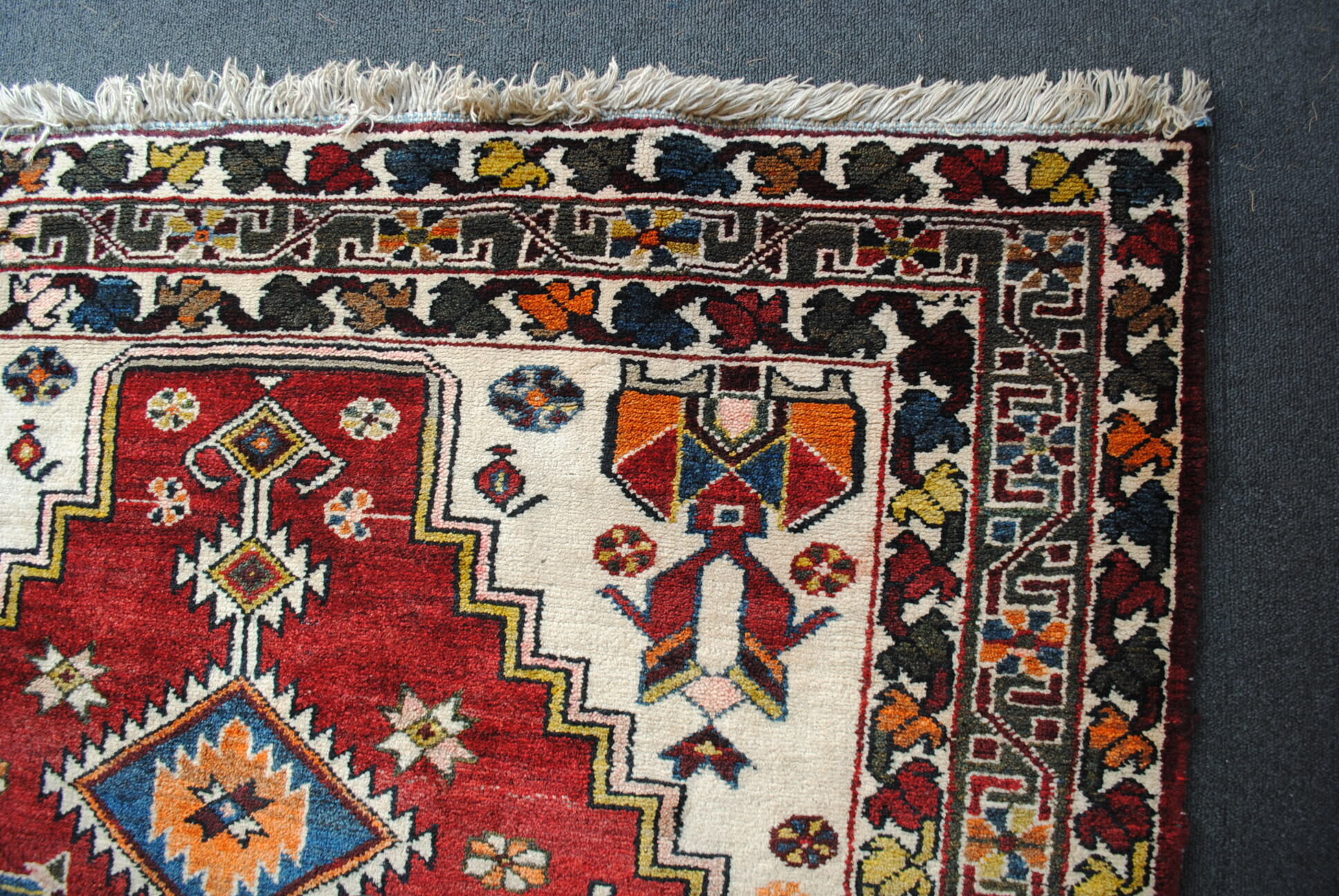 Carpet Persian athentique of the 1970s, knotted hands 208x134cm