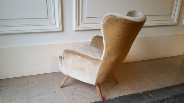 Fauteuil a oreilles wing chair beige dans son jus années 50/60