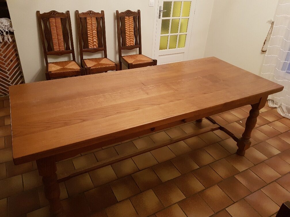 Rectangular oak farm table