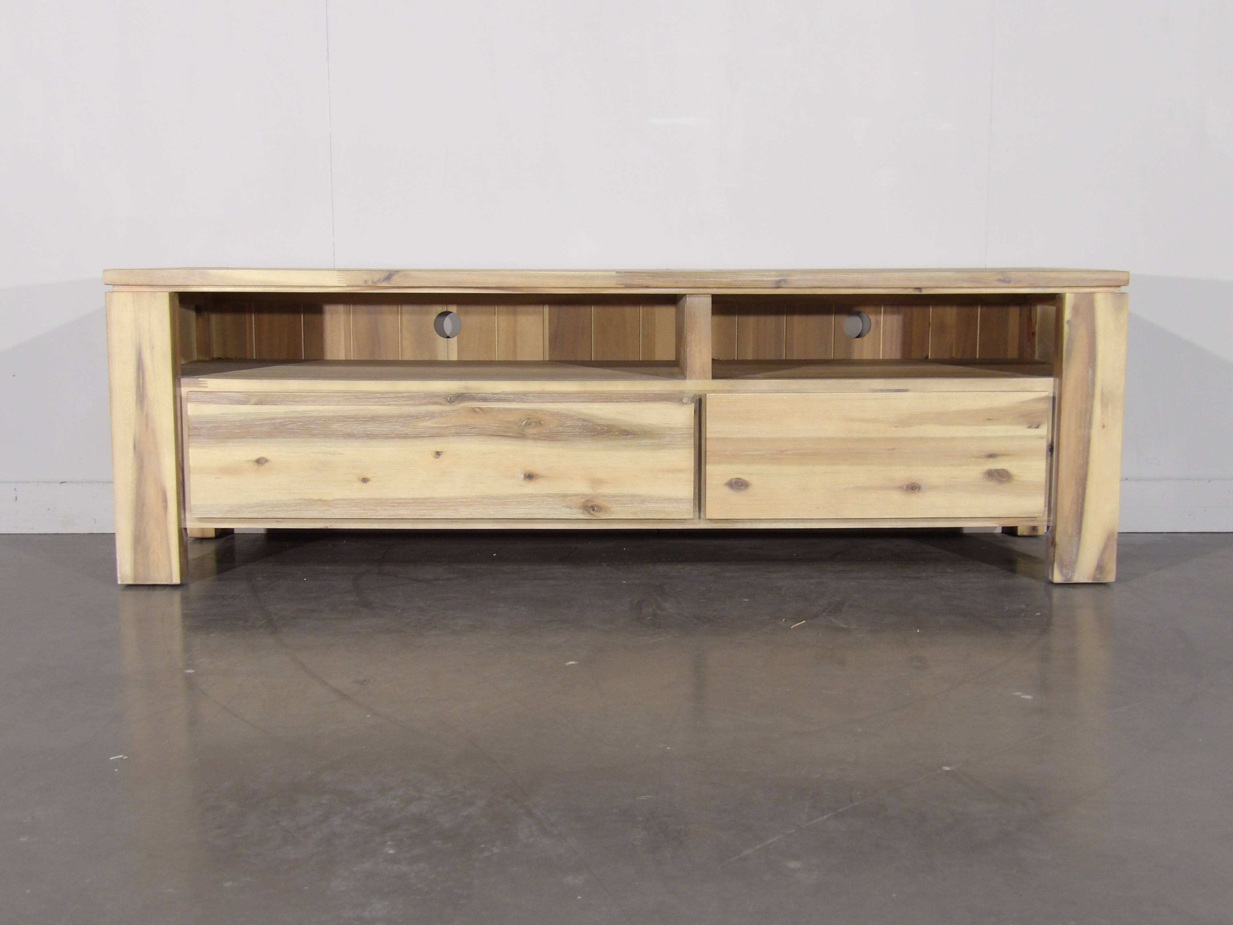 Contemporary solid wood TV cabinet, 2 drawers, 2 storage spaces.