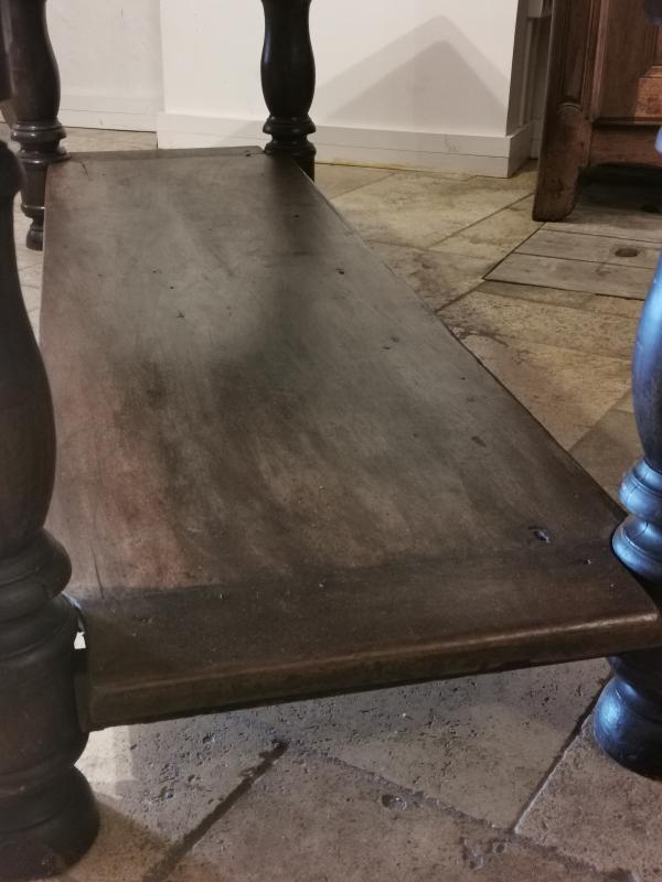 Walnut draper table XIX