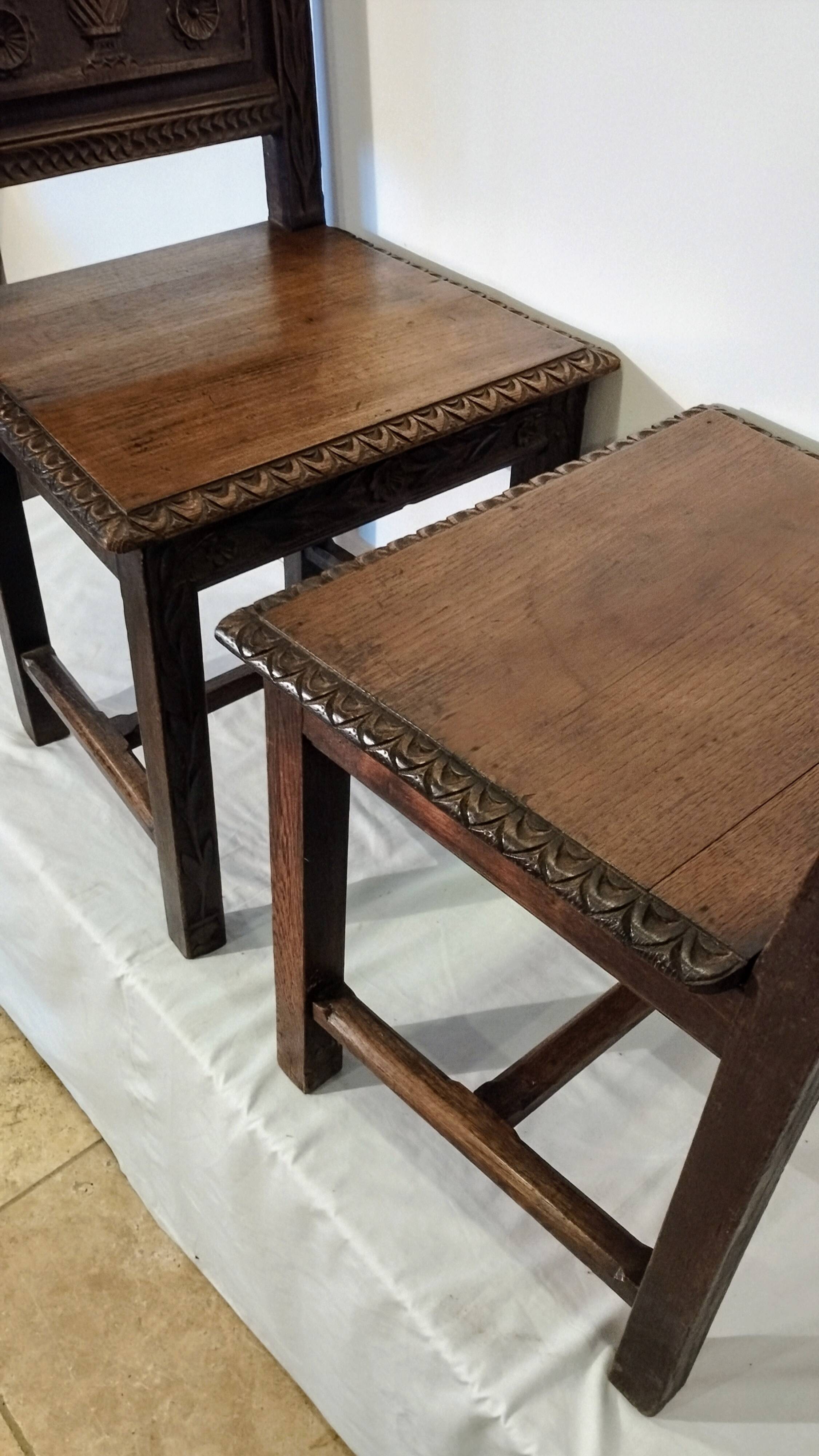 Pair of Breton chairs from the late 19th century.