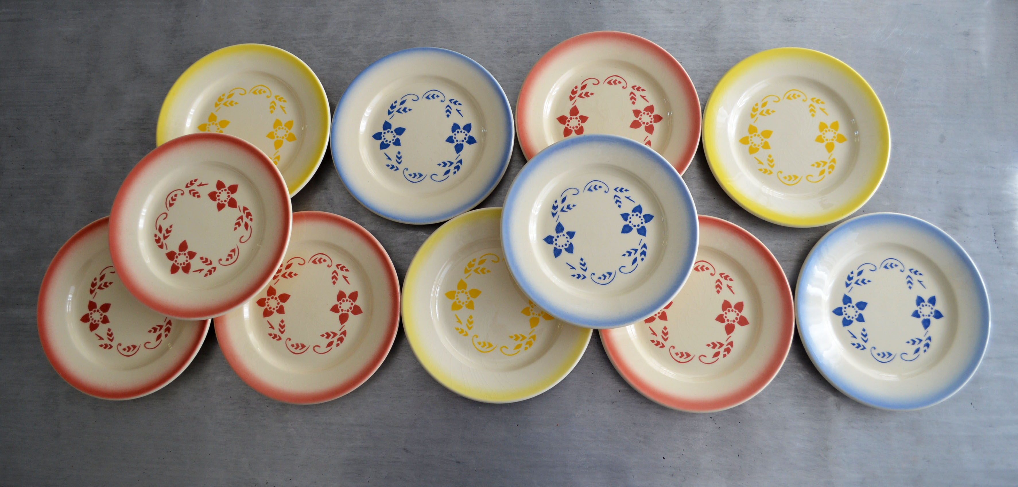 11 dessert plates KG Lunéville