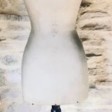 Couture model Girard Paris
