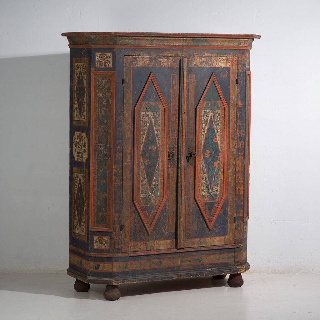 Polychrome wardrobe from Central Europe – Late 18th to early 19th century (c. 1780-1820)
