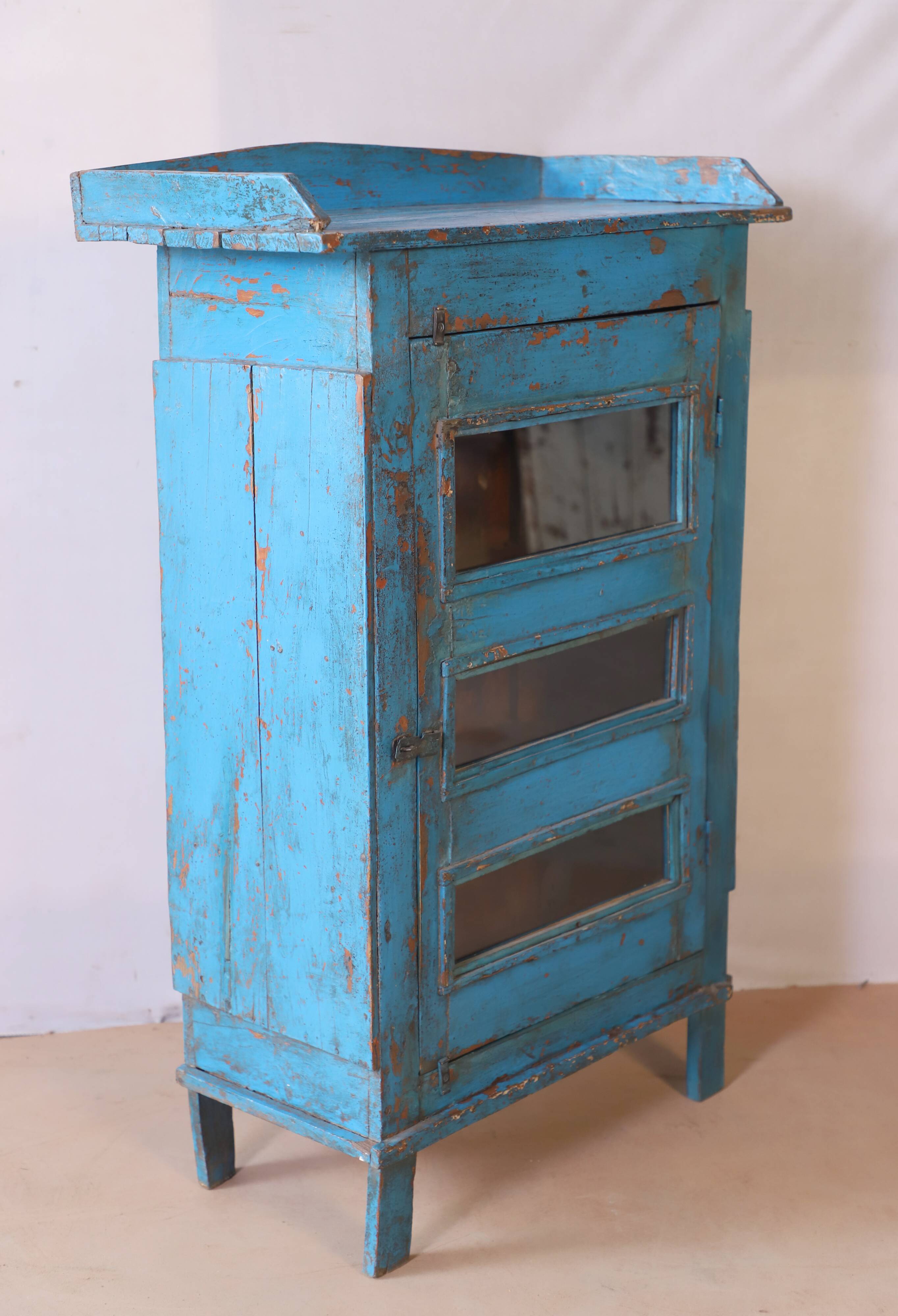 Buffet en teck birman avec patine bleue d'origine