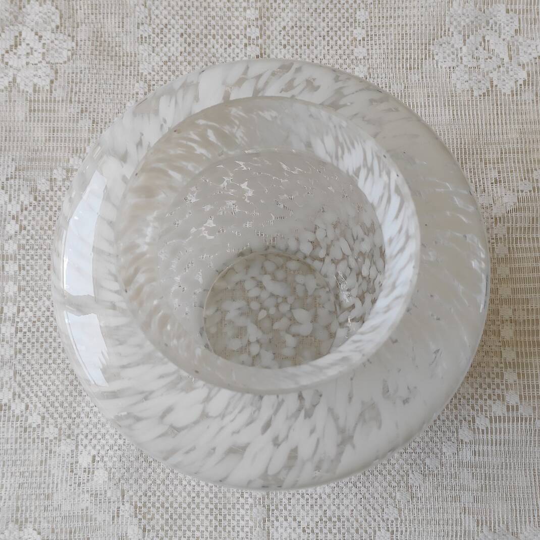 Grand vase verre de clichy blanc