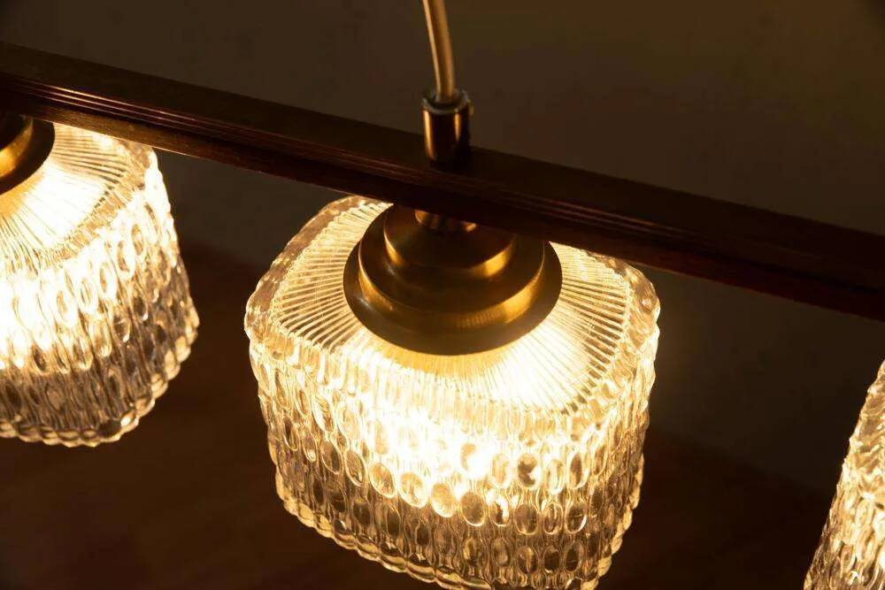 Vintage glass suspension for dining table