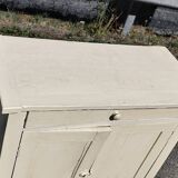 Small Parisian sideboard with one drawer and two doors, white lacquered