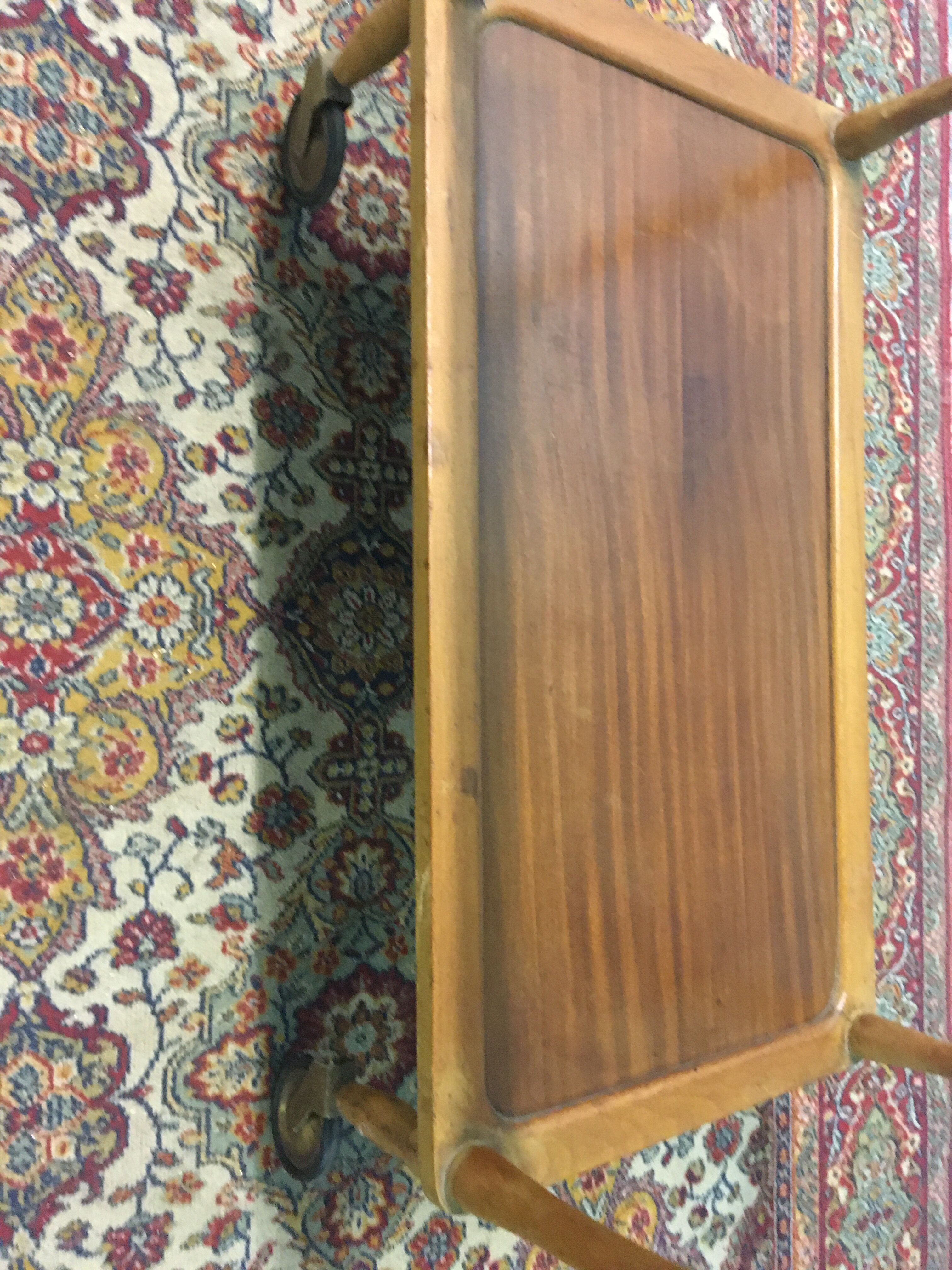 Old blond wood dessert