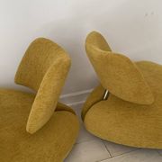 Lot 2 fauteuils Pallone Leolux par Roy de Scheemaker.