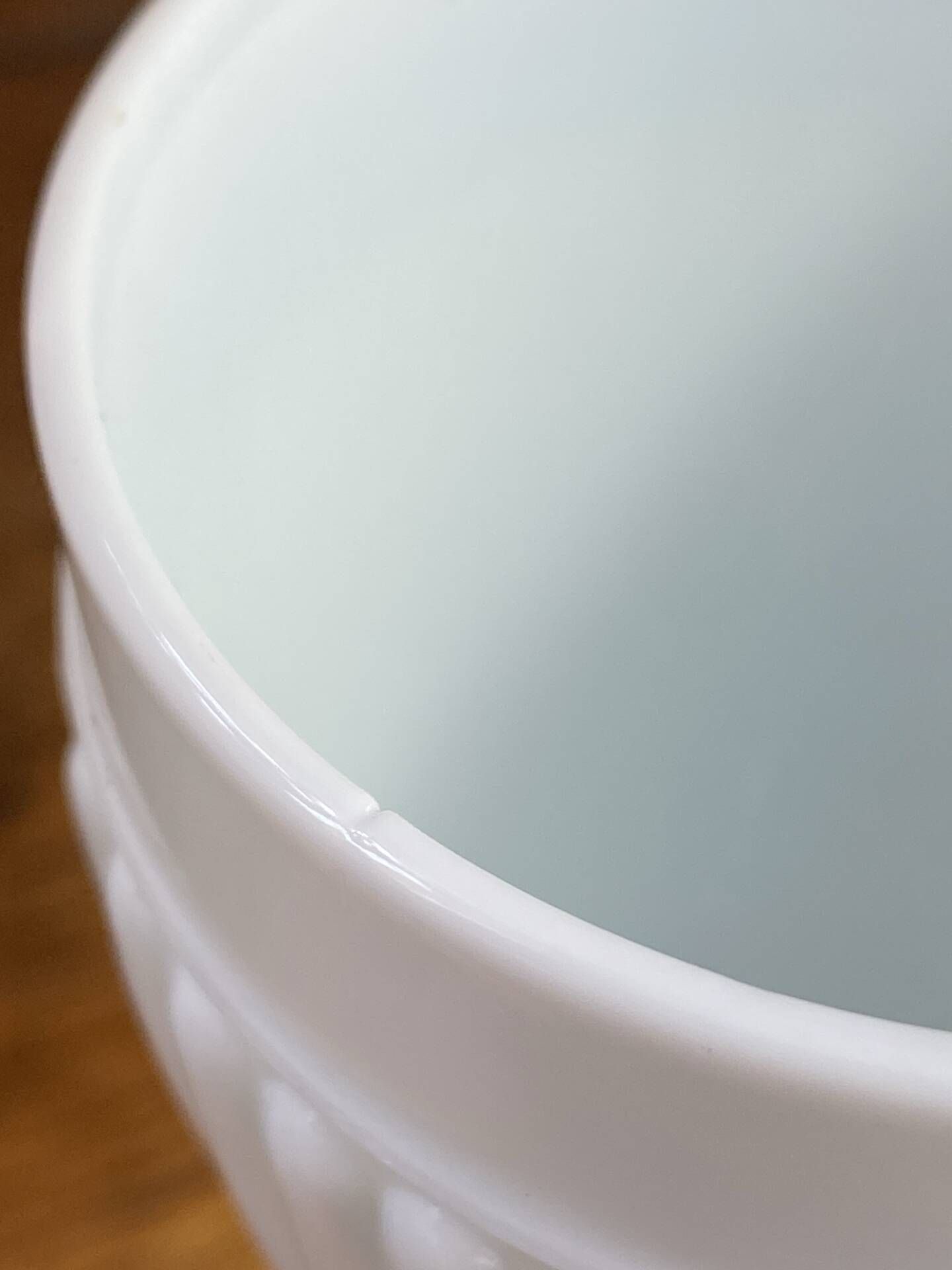 Footed glasses, white opaline chalices
