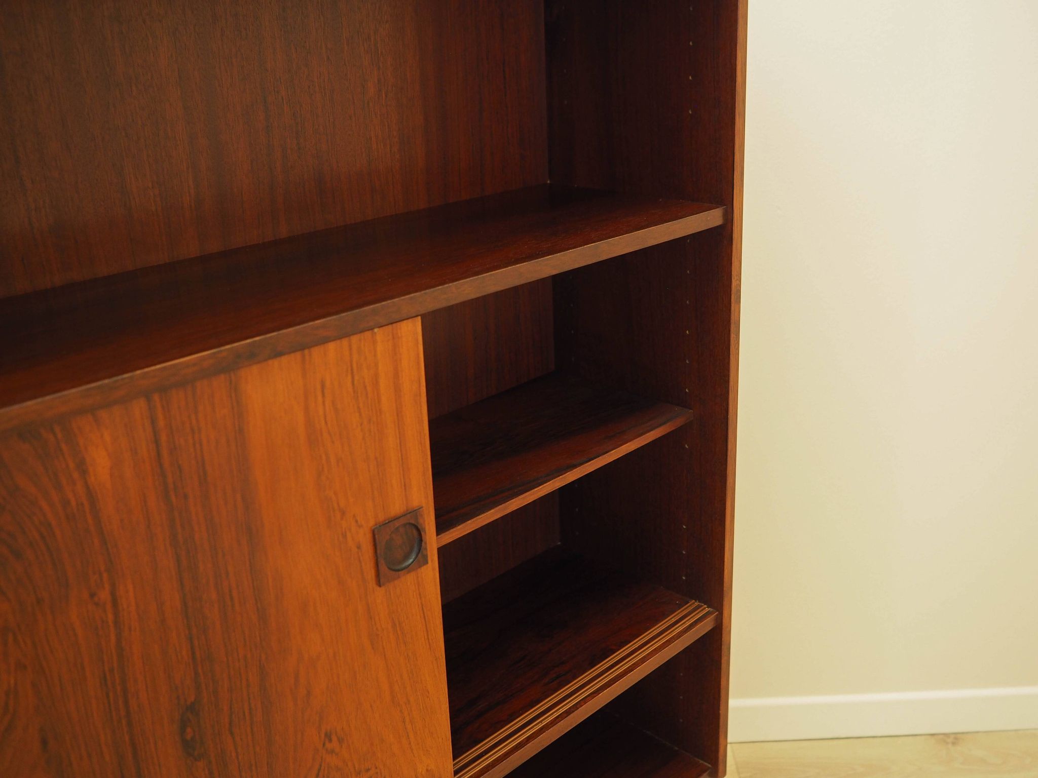Rosewood bookcase, Danish design, 1970s, manufactured by Farsø Møbelfabrik
