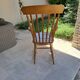 Rocking chair en bois massif vintage