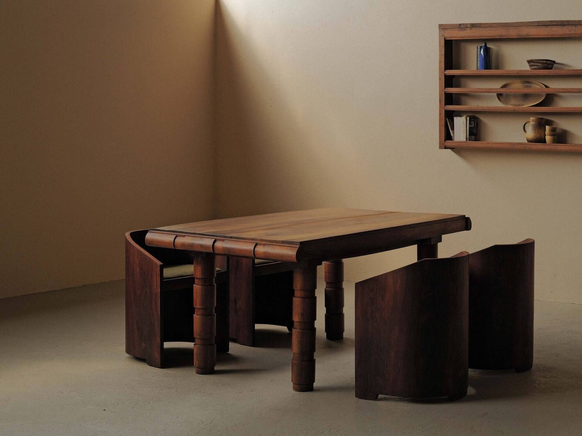 Modernist table in oak and walnut, France, Art Deco, circa 1940.