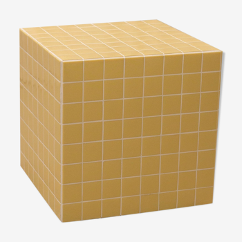 Medium cube side table