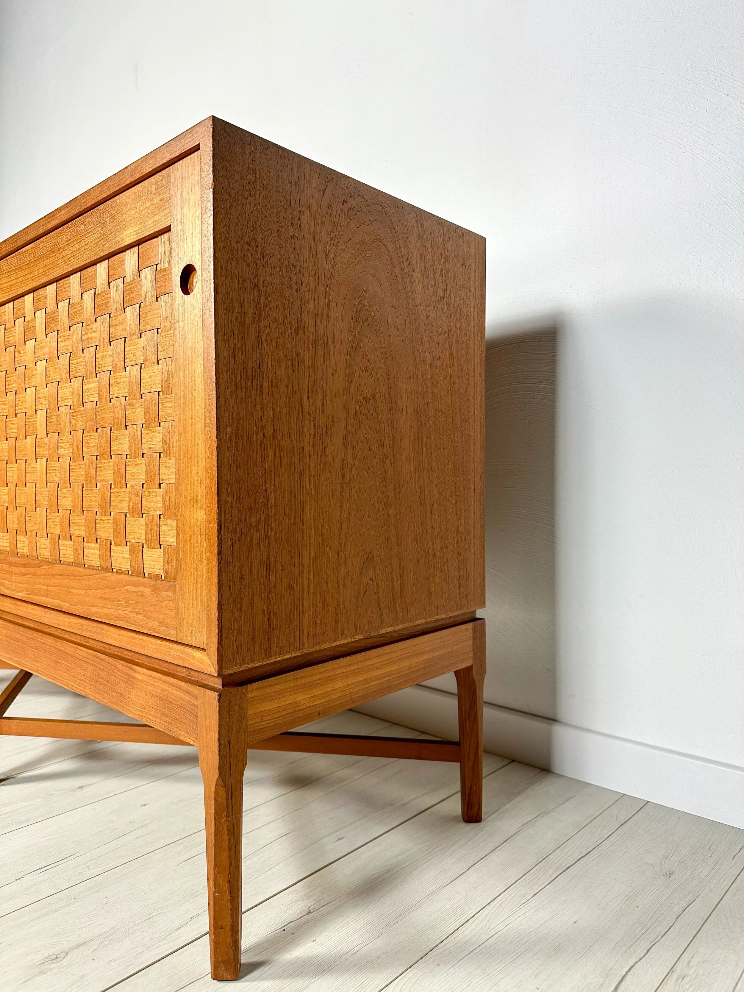 1960s Vintage Danish Teak Sideboard by Ilse & Ove Rix for Uldum Møbelfabrik