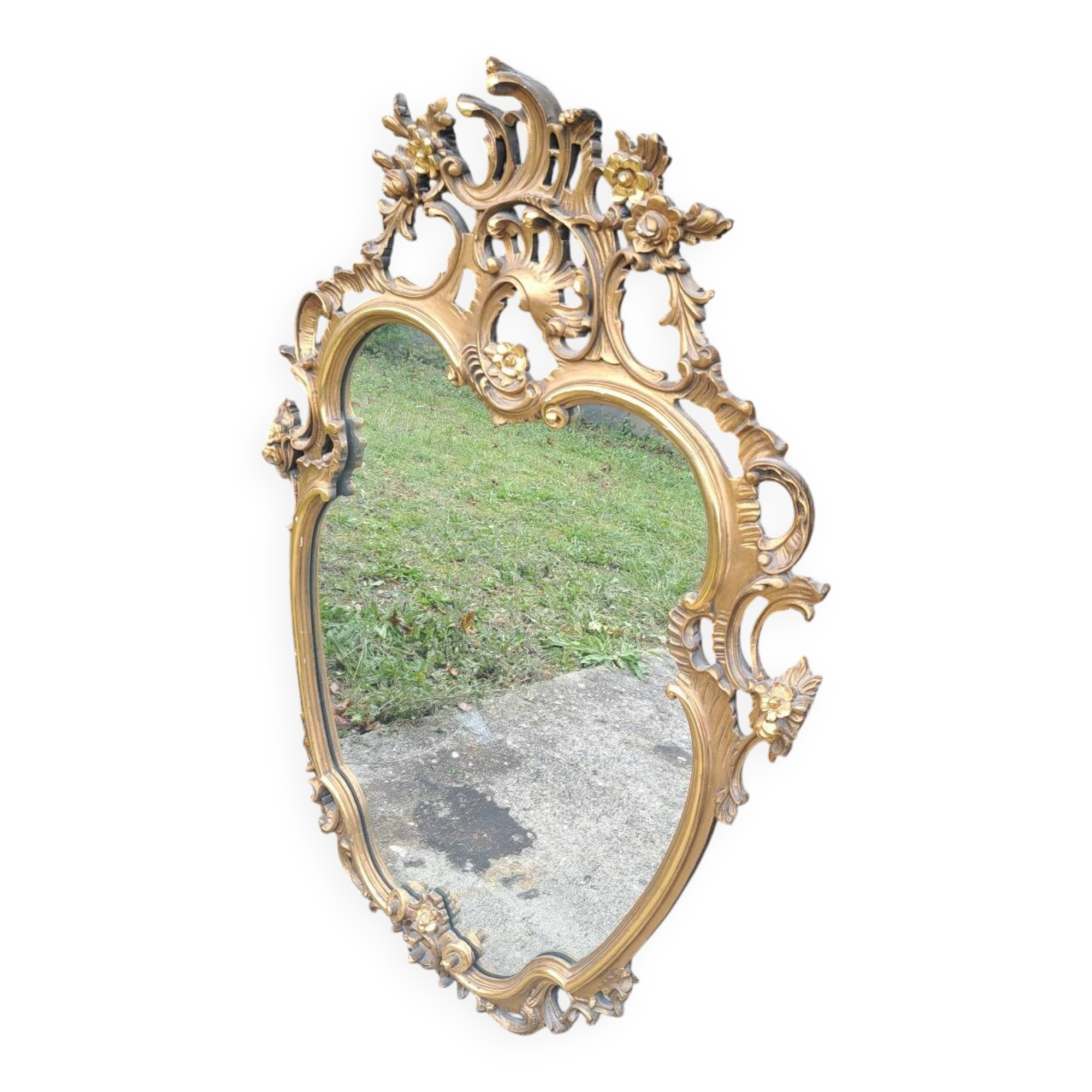 Gilded wooden violin mirror
