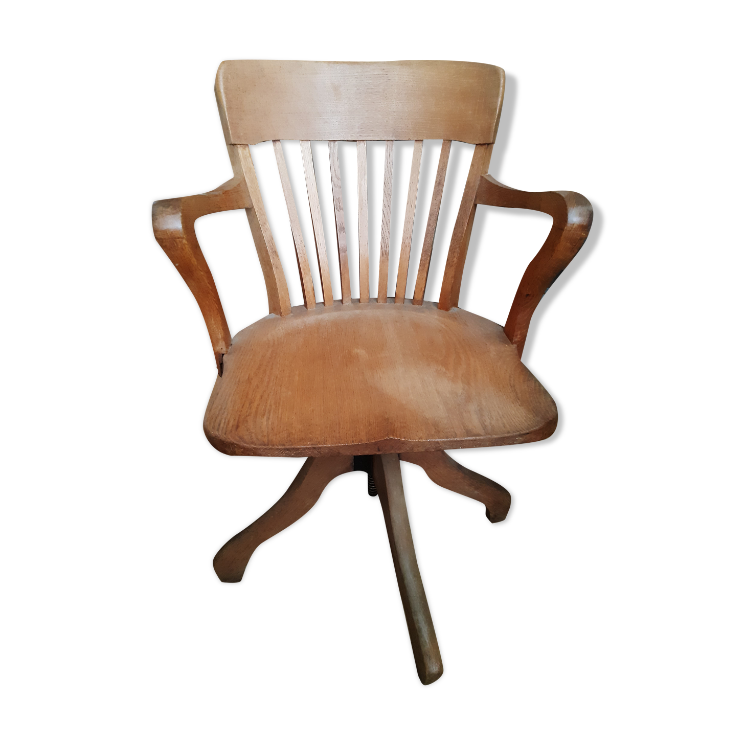 Scholz desk chair in a channel