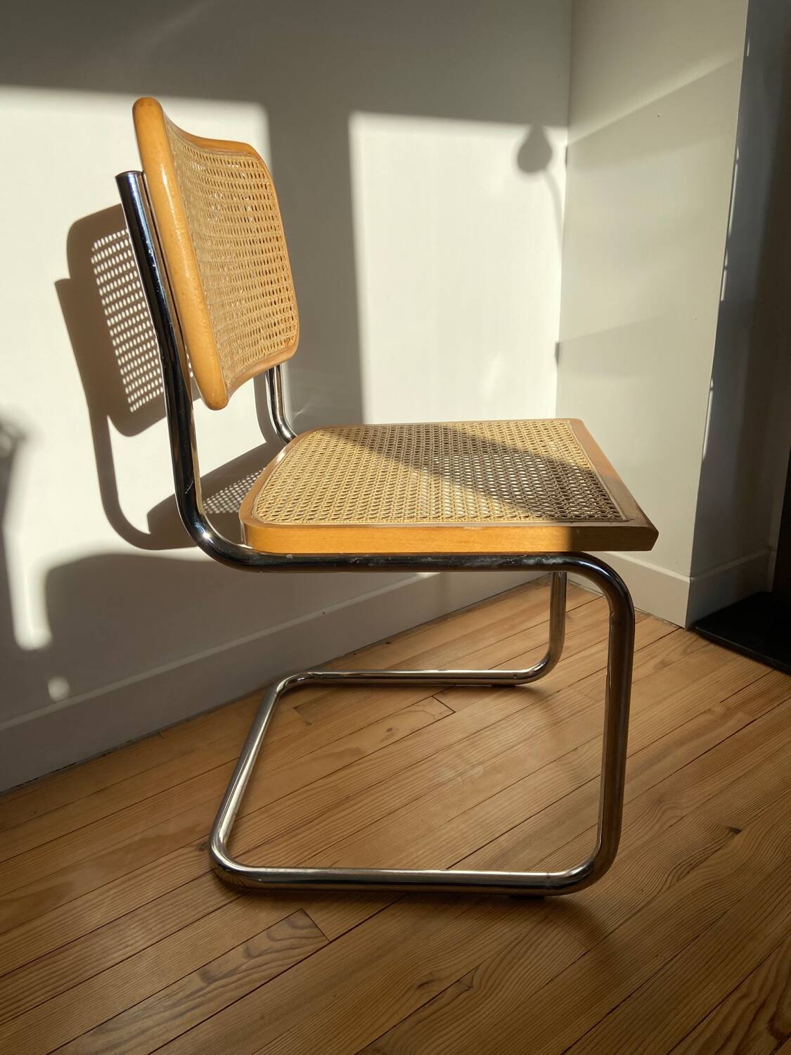 Paire de chaises cannées italiennes design Breuer