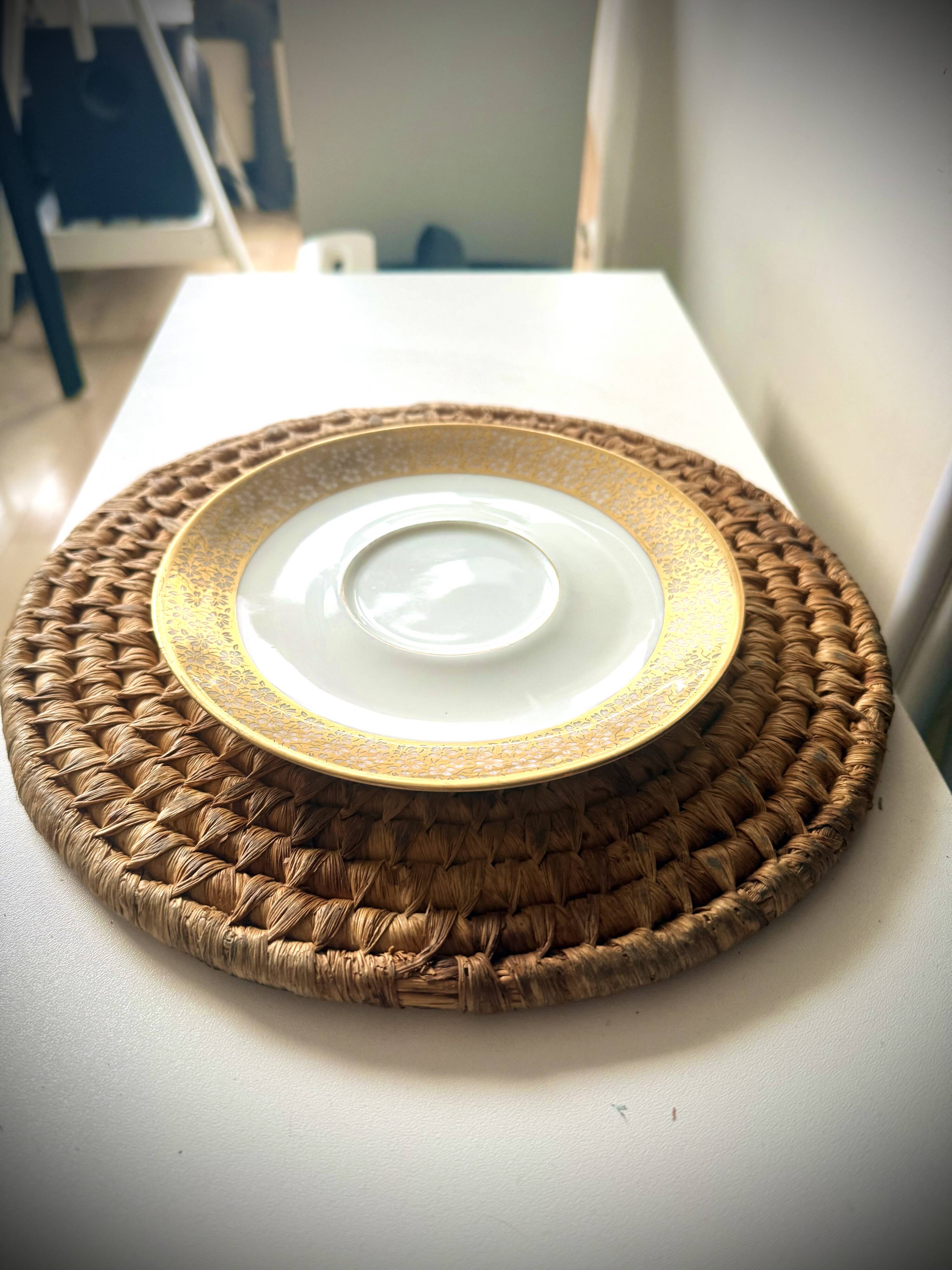 Vintage art and decor plate - 18th century