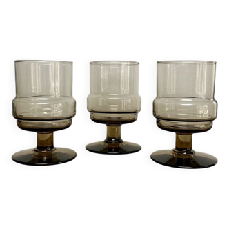 3 “Willem Heesen” smoked glass glasses