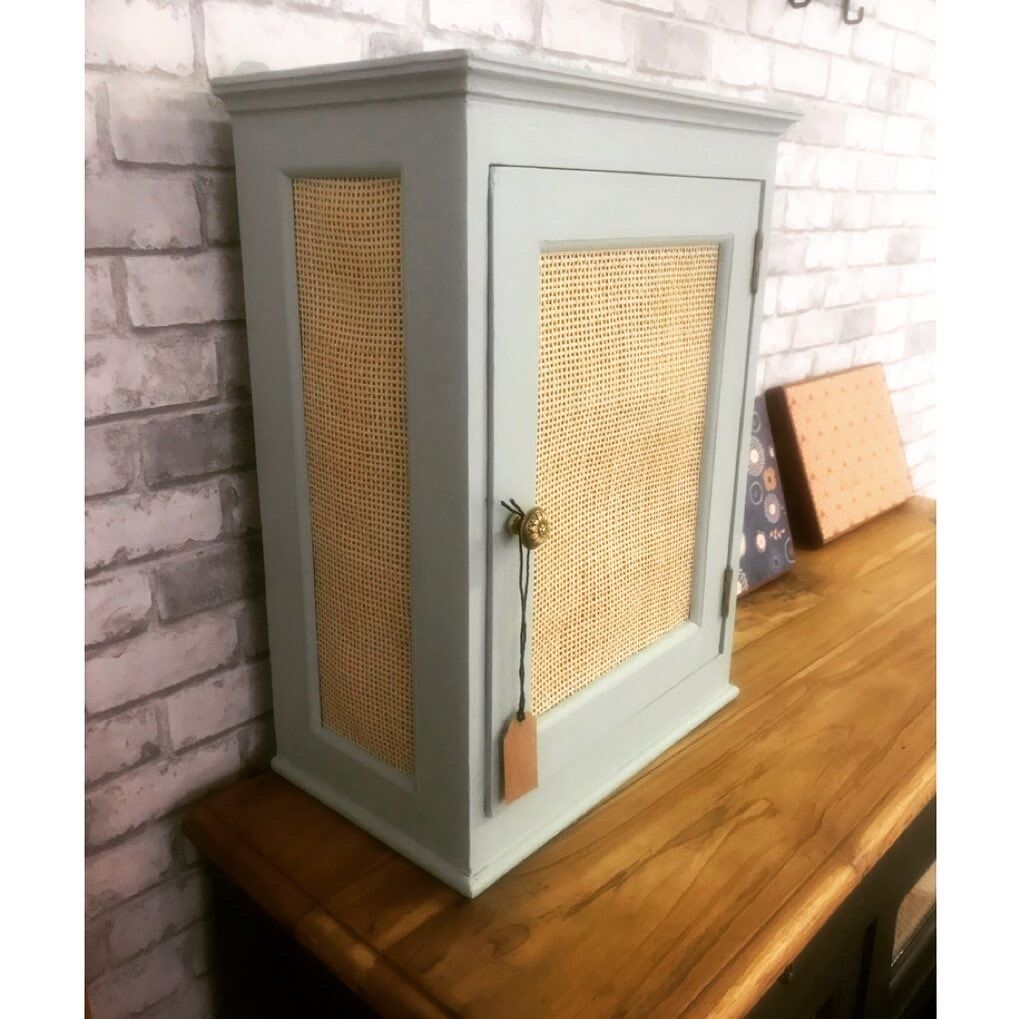 Medicine cabinet