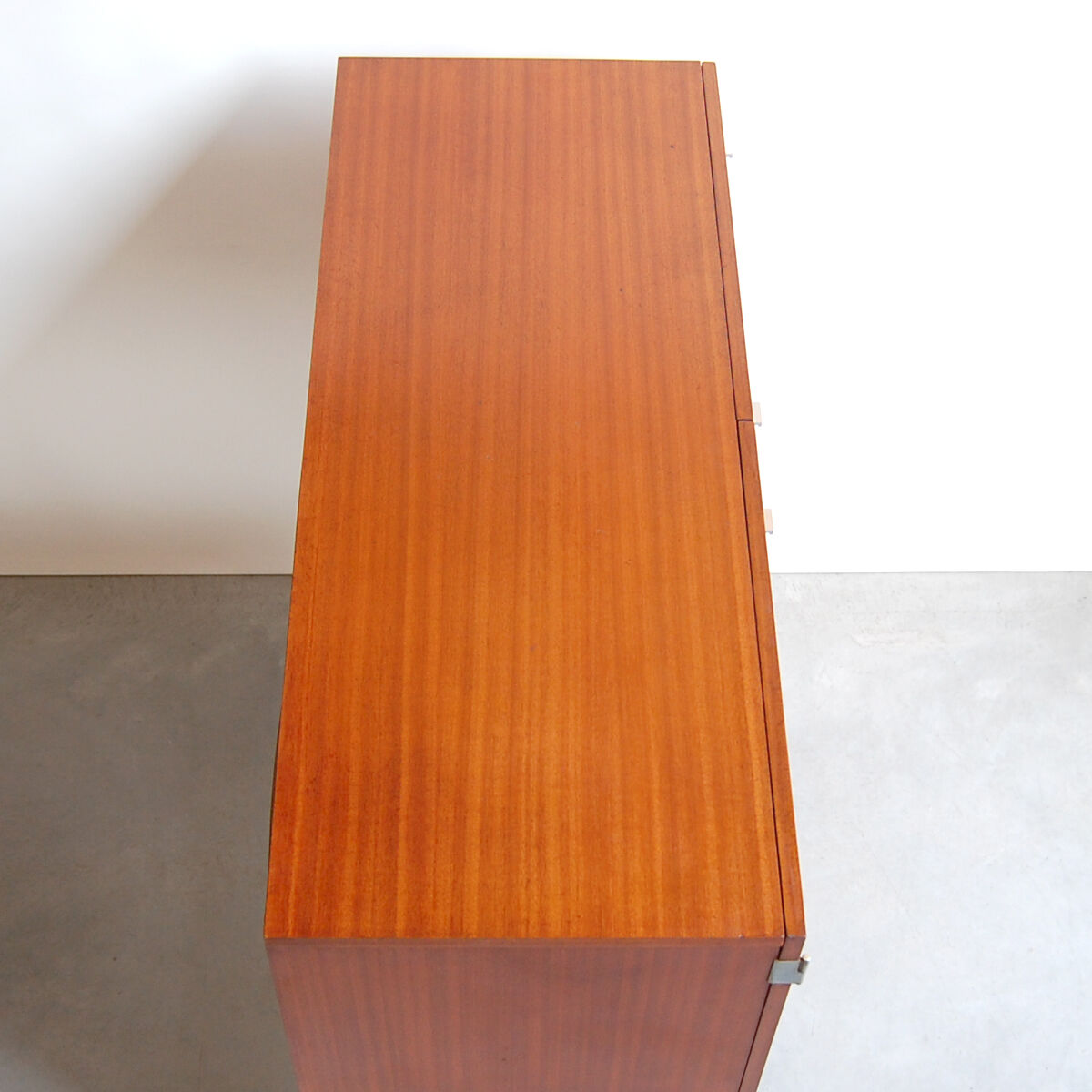 Furniture bar model "1293" by Pierre Guariche for Meurop