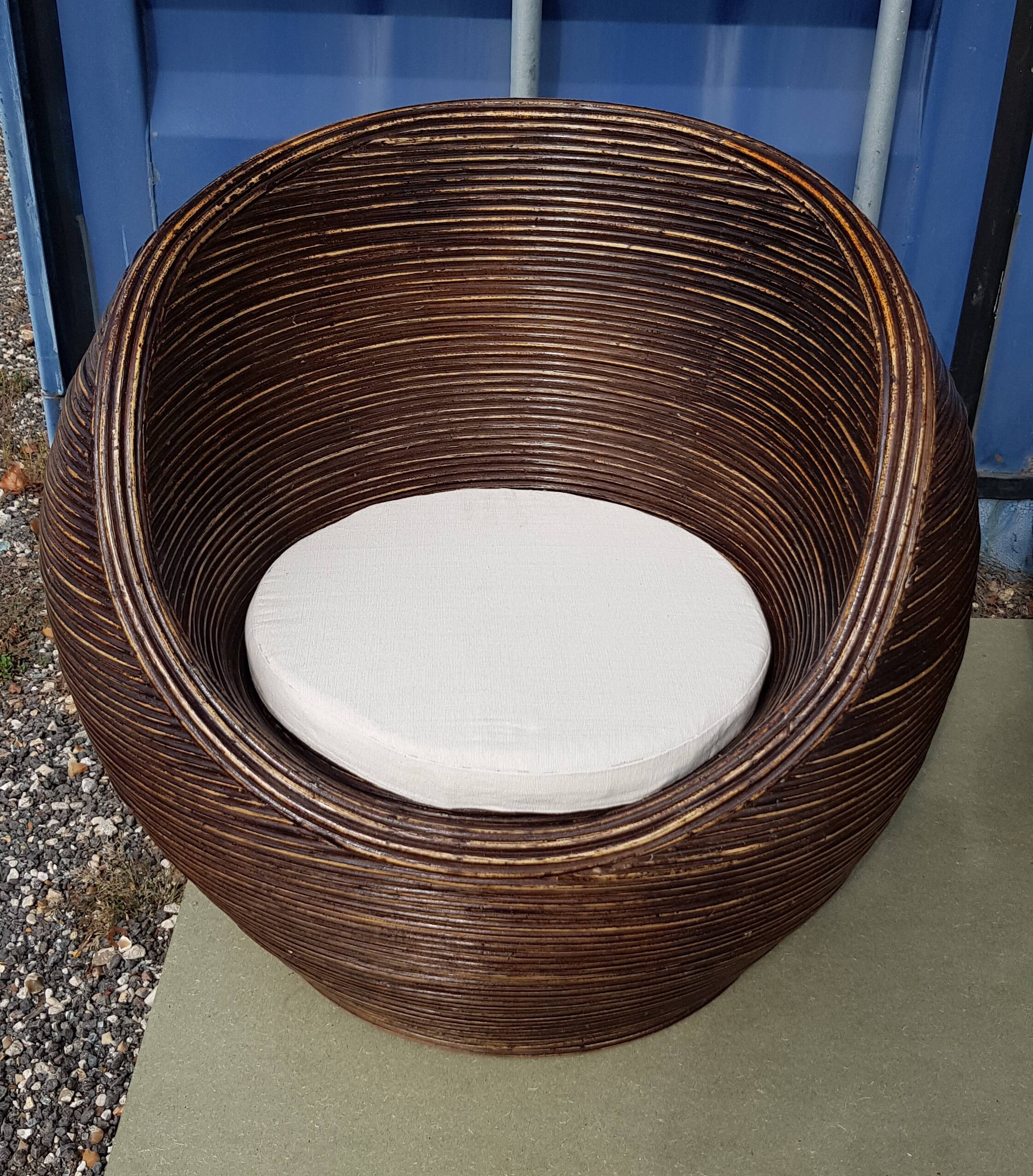 Set canapé sofa et ses 2 chauffeuses en rotin