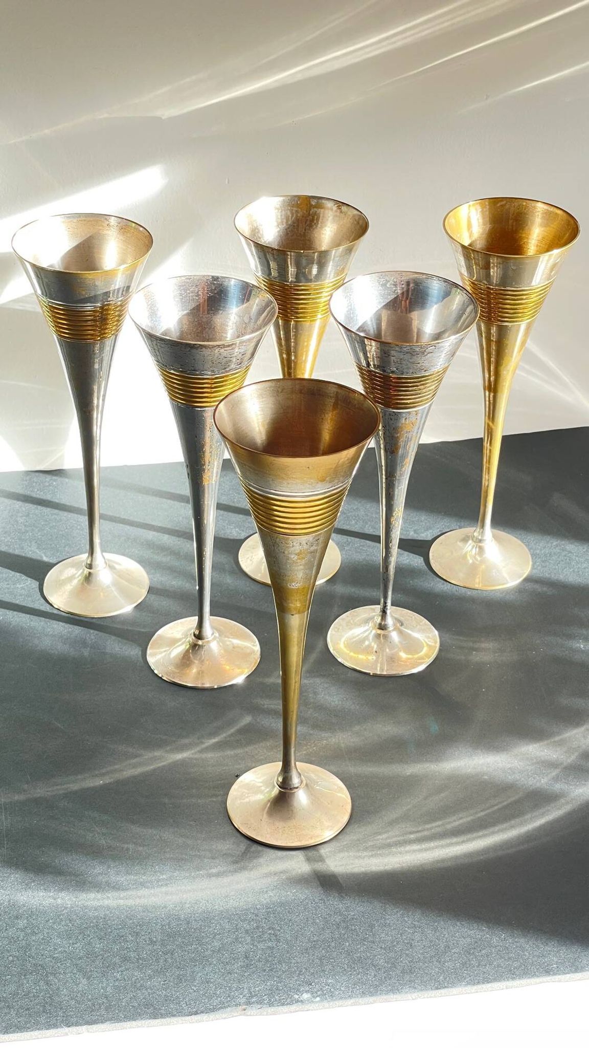 6 Flutes Champagne Laiton Argenté Vintage