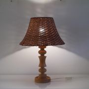 Lampe stylescandinave en bois et rotin 1970