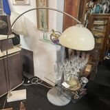 Arc floor lamp