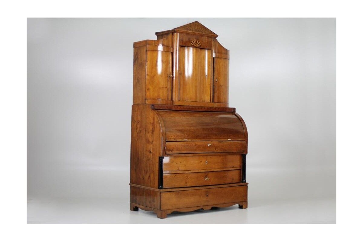 Oak secretary, Northern Europe, around 1820