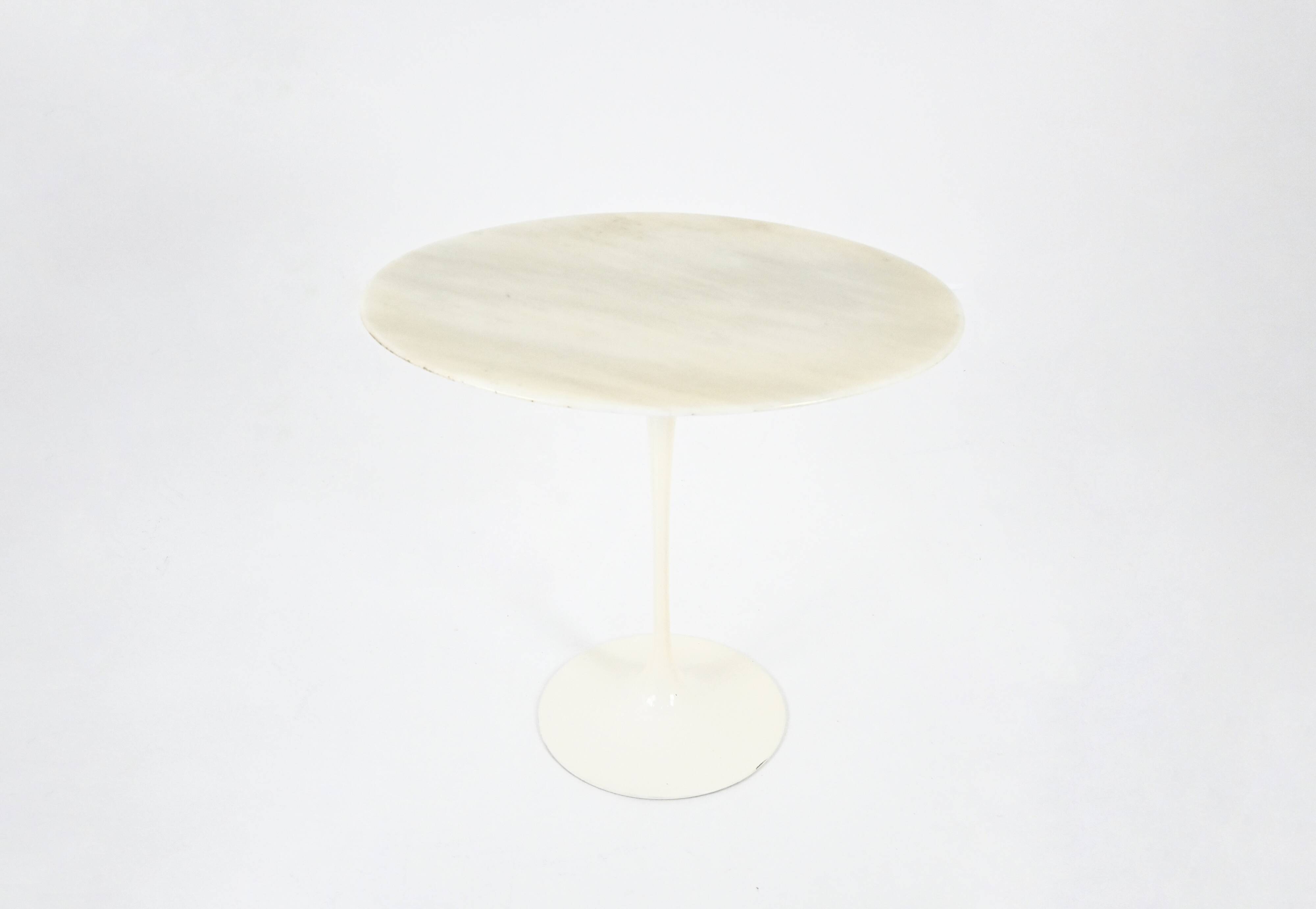 Oval side table by Eero Saarinen for Knoll International, 1960s