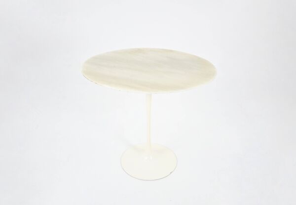 Table d'appoint ovale par Eero Saarinen pour Knoll International, 1960s
