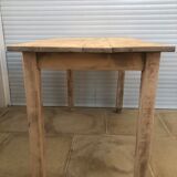 Farm table