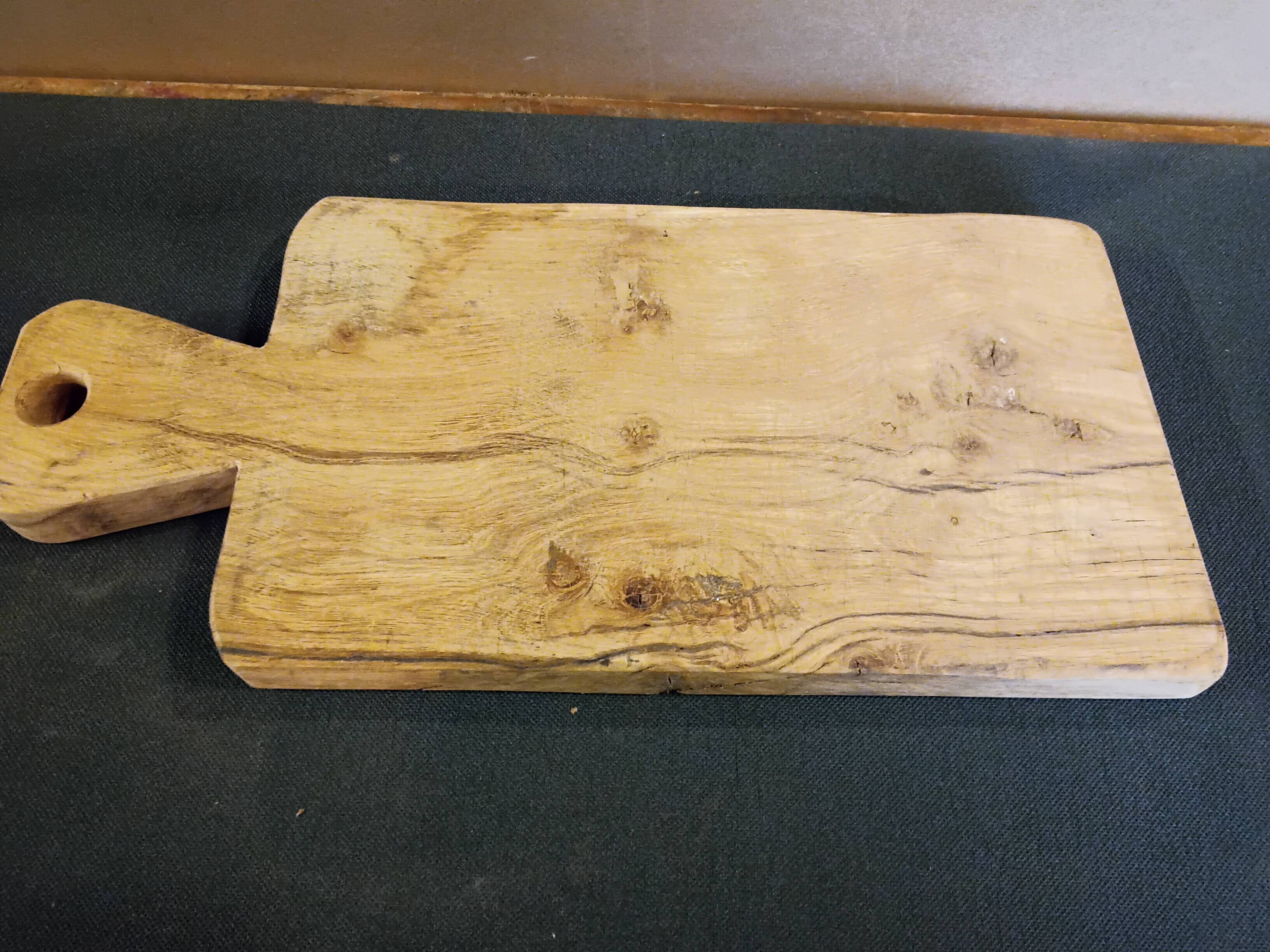 Oak cutting board